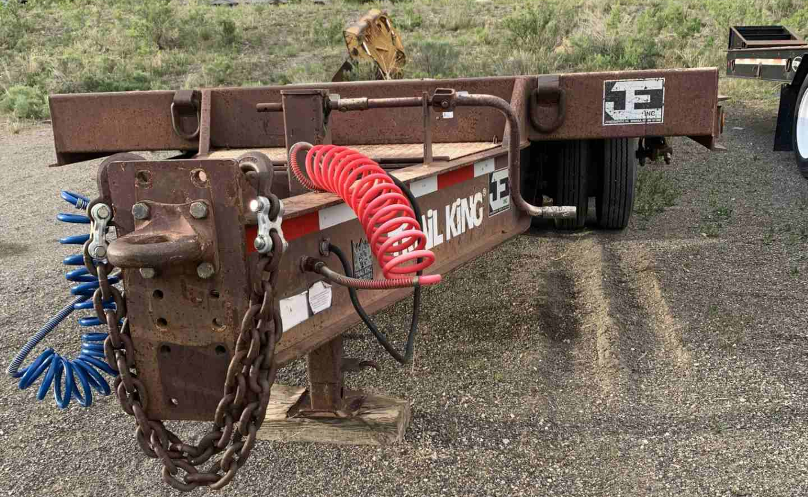 1999 Trail King 24-Foot Flatbed Trailer