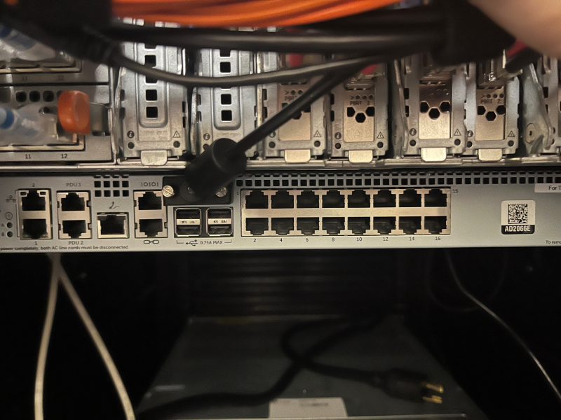 Avocent 16 port