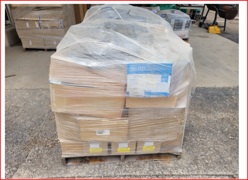 Pallet of Misc. Vehicle Parts