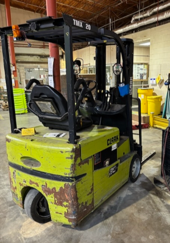 1987 Clark Forklift