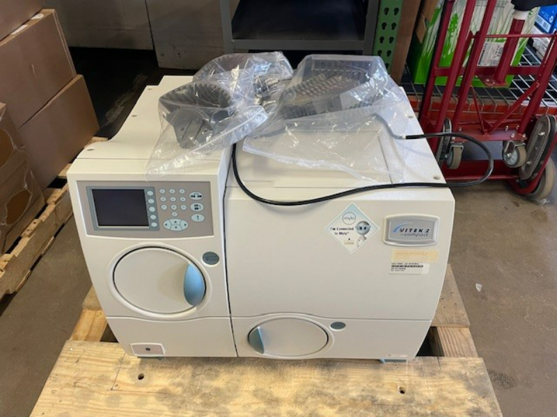  Automated Microbiology Analyzer