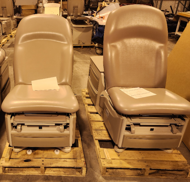 Brewer Motorized Exam Tables