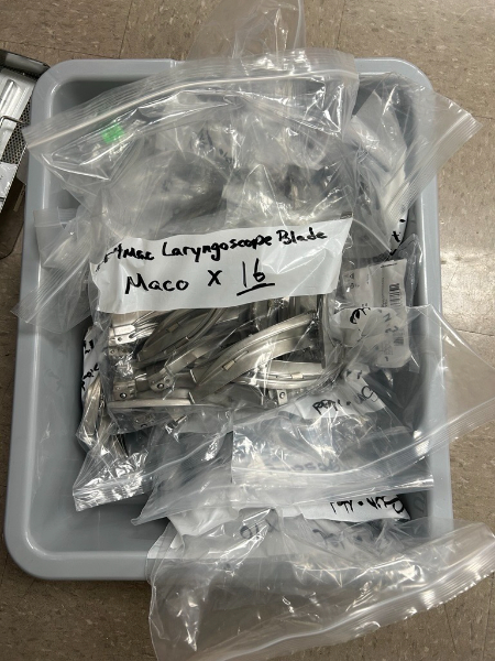 Laryngoscope Blades and Handles