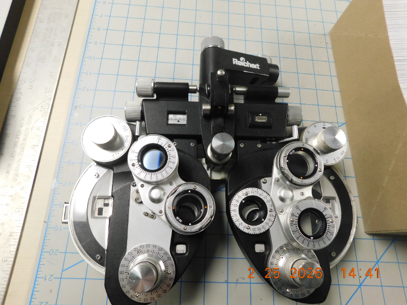 Ophthalmic Testing Device