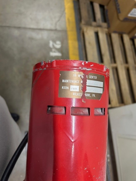 Trautman Floor Carver