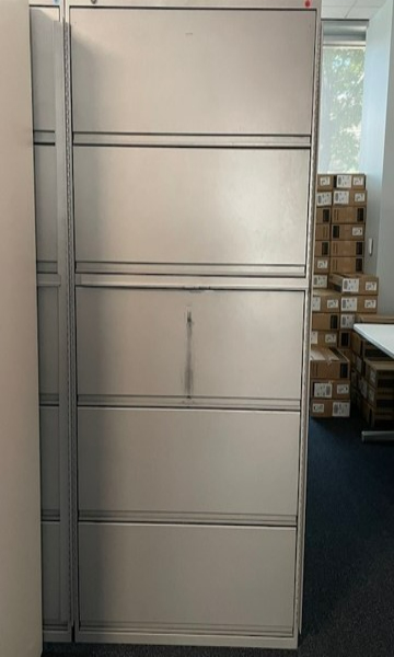 5 Drawer File Cabniet