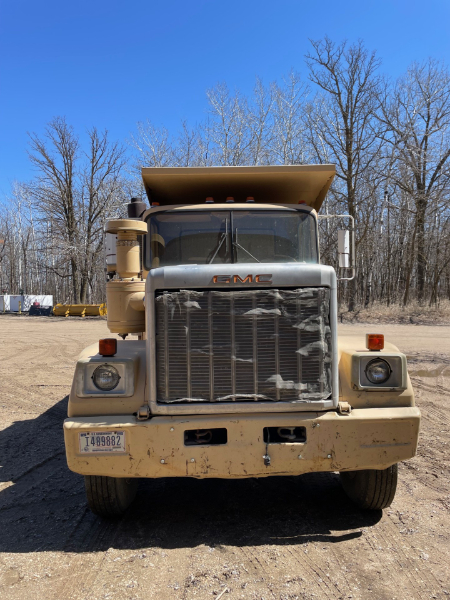 1978 GMC General Dump Truck