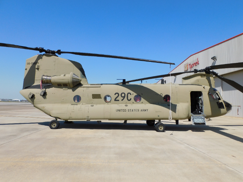 BOEING CH-47F CHINOOK HELICOPTER SN: 06-08029
