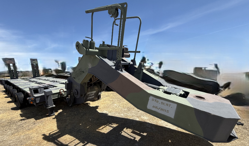 2009 M1000 Heavy Duty Semi-trailer SN:J1099